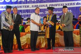 Gubernur NTB perjuangkan Unsa jadi kampus Negeri