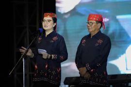 Poso dekatkan pelayanan publik lewat Festival Bunga Desa