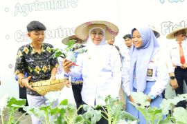 Gubernur Jatim apresiasi inovasi School Food Care SMAN 1 Pandaan