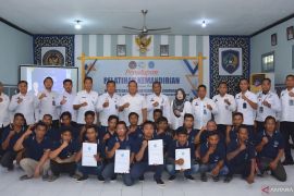 Disnaker-Lapas Lamongan bekali puluhan WBP keterampilan kerja