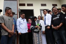 Dari nyaris roboh, warga rasakan manfaat bedah rumah Pemkot Tangsel