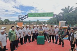PT LTT wakafkan lahan untuk tempat pemakaman umum di Desa Towiora