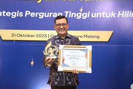 Untag Surabaya raih Anugerah Kampus Unggulan LLDIKTI VII 2025