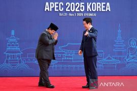Hadiri KTT APEC, Presiden Prabowo disambut Presiden Lee Jae-myung