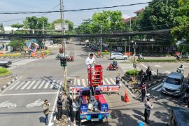 Pemkot Bandung: Jalan Buahbatu bebas kabel udara tuntas dua minggu