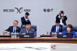 Prabowo urges APEC leaders to rebuild trust, resist fragmentation