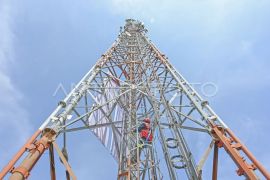 Ketika jaringan tak menyentuh ujung negeri