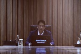 Menkeu nilai utang proyek kereta cepat tak perlu dibebankan pada APBN