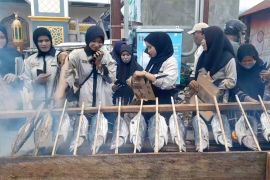 Festival Nyao Fufu, tradisi warga pesisir Ternate masuk Rekor MURI