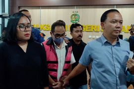 Kejari Serang tahan tersangka baru kasus korupsi pengelolaan PT SBM