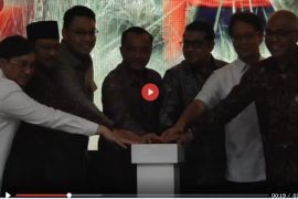 Mensesneg buka pameran ANTARA bertema satu tahun pemerintahan Prabowo - VIDEO