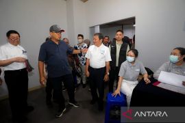 200 warga Bandung dapat layanan operasi gratis dalam baksos Buddha Tzu Chi