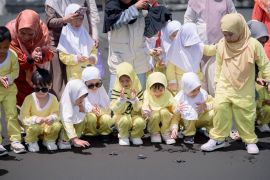 Pertamina Patra Niaga Regional Papua Maluku edukasi sekolah lapangan konservasi pelestarian penyu di Ternate
