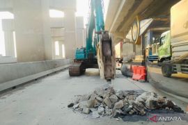 JTT lanjutkan rekonstruksi di lima titik Ruas Tol Jakarta-Cikampek