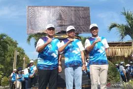 BI bangun tugu uang rupiah tiga dimensi di Denpasar Bali