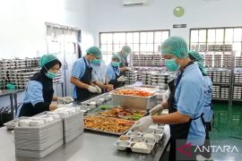 Dapur SPPG Polri Polda Babel terapkan SOP ketat pastikan kualitas Makan Bergizi Gratis untuk siswa