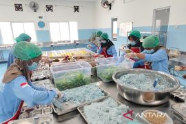 Nasi Bunga Telang jadi menu pembuka SPPG Polres Boyolali