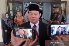 Bupati Kotim ingatkan atribut pegawai harus sesuai aturan