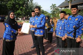 FOTO - Penyerahan SK PPPK Tahap II di Aceh