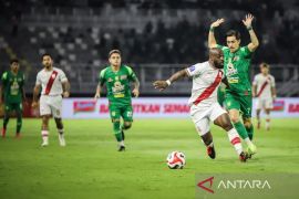Pelatih Persis akui timnya kehilangan fokus saat kalah dari Persebaya