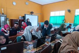 Dosen Unila gelar pelatihan pemanfaatan AI untuk rancang pembelajaran STEM