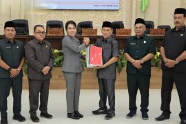 Pemerintah Kota Singkawang ajukan tiga raperda strategis ke DPRD