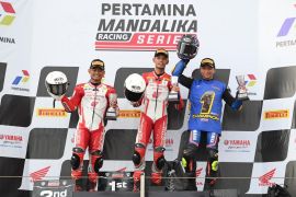 Adenata-Rheza melesat kencang kuasai podium MRS seri akhir bersama CBR600RR