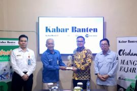 Pilar Saga Ichsan raih penghargaan Pemimpin Muda Teknokratik