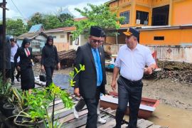 Wakil Ketua DPRD harap pelabuhan Empat Serangkai cepat diperbaiki