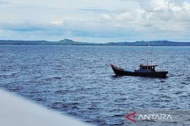 Pemkab Natuna mempermudah nelayan untuk dapatkan solar subsidi