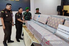 Kejari Tanjung Perak sita Rp70M dari kasus korupsi pengerukan kolam
