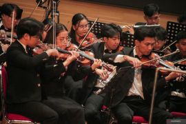 Grand Concert of Western and Indonesian Classical Music Page 2 Small