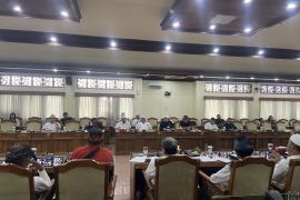 DPRD Bali terima laporan warga Jimbaran soal pembatasan akses pura