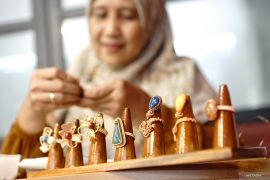 Kerajinan bros di Tulungagung