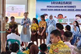 Seruni KMP ajak pelajar di Manokwari bijak gunakan internet