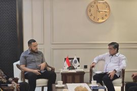 Wako Fadly Amran temui Menteri Ketenagakerjaan RI, usulkan kebutuhan calon tenaga kerja di Padang