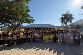 BNNPSultra edukasi ratusan pelajar SMA jadi generasi tangguh tanpa narkoba