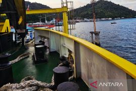 Pemerintah tambah rute KMP BN 01 ke Sedanau