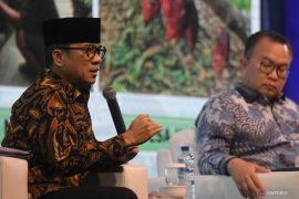 Minister calls for students' participation in village development