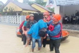 Meski banjir mulai surut BPBD-PK Pandeglang minta warga tetap waspada