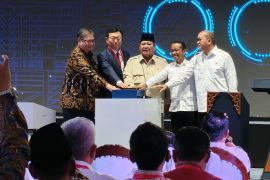 Prabowo resmikan pabrik petrokimia terbesar se-Asia Tenggara di Cilegon