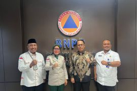Pemprov Sulbar dan BNPB membahas langkah mitigasi risiko bencana
