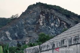 Pemprov Kalsel imbau pertambangan hentikan aktivitas saat cuaca ekstrem