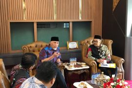 Gubernur Mahyeldi Terima Audiensi BPS Sumbar Bahas Pertumbuhan Ekonomi