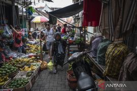 Pertumbuhan ekonomi 2025 masih ditopang konsumsi rumah tangga