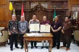 Pemkab Banyumas - Bank Jateng perkuat digitalisasi keuangan