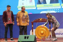 Menkomdigi ajak kaum ibu lebih melek digital