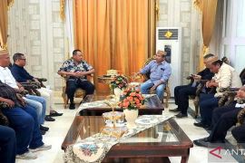 Gubernur Gorontalo terima aspirasi Serikat Pekerja Mandiri Tolangohula