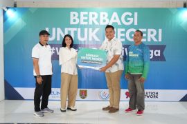 PT Pelindo Solusi Logistik Tebar 1000 Paket Kebaikan untuk Warga Semarang