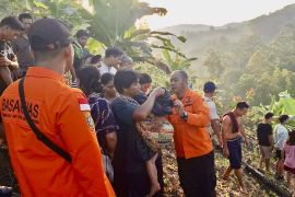 Balita hilang dua hari di Loksado Kalsel ditemukan selamat